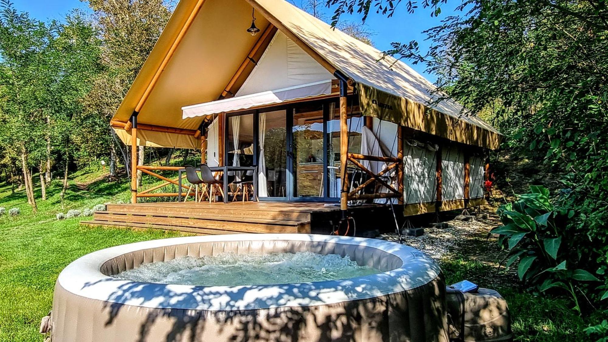 Palos Resort Zalacsány エクステリア 写真