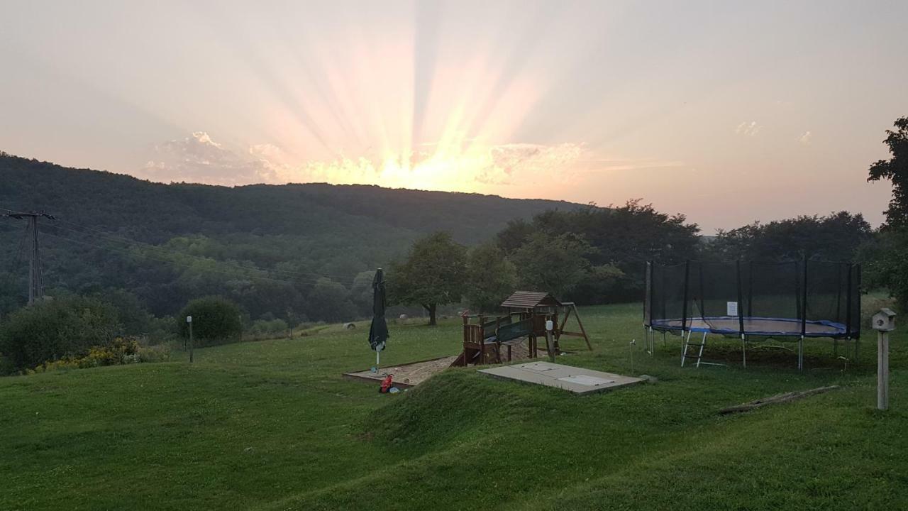 Palos Resort Zalacsány エクステリア 写真